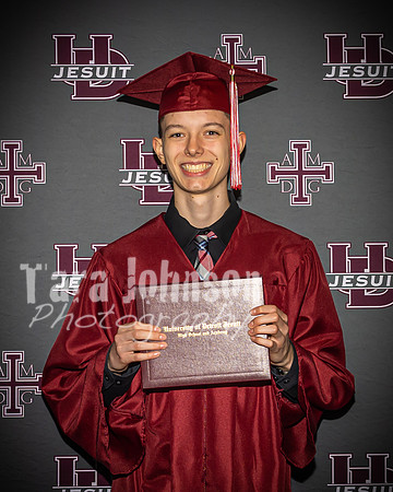 2023 UDJ Graduation - U of D Backdrop - TJP (193 of 331)
