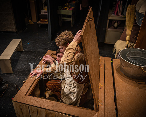 23 LHS Theatre - Dolly - R2 - Act 1, Yonkers - TJP (113 of 224)