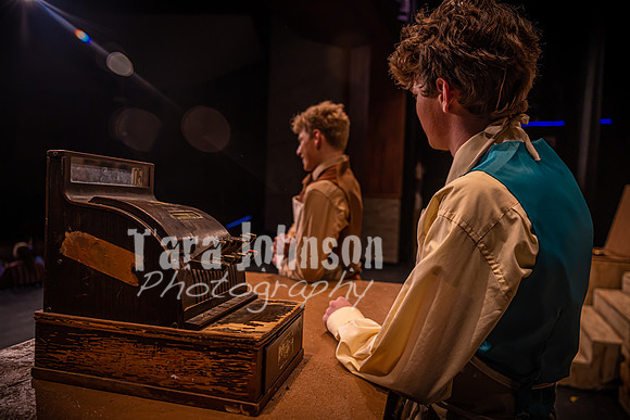 23 LHS Theatre - Dolly - R3, Act 1 - TJP (135 of 601)