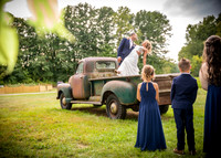 Zack & Emmy - Bridal Family - TJP (14 of 78)