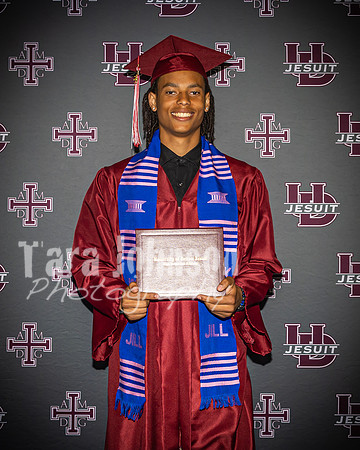 2023 UDJ Graduation - U of D Backdrop - TJP (37 of 331)