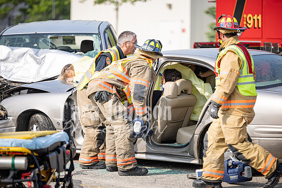 23 LHS Mock Car Crash - DPH (103 of 159)