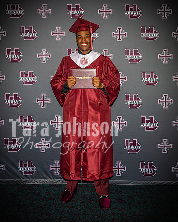 2023 UDJ Graduation - U of D Backdrop - TJP (188 of 331)