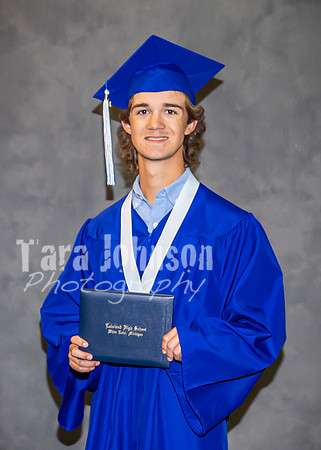 2023 LHS Graduation - Studio - TJP (336 of 528)