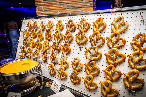 2025 U of D Prom - Complete Collection - TJP (255 of 374)