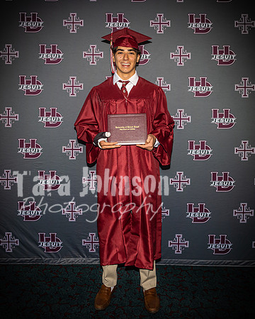 2023 UDJ Graduation - U of D Backdrop - TJP (182 of 331)