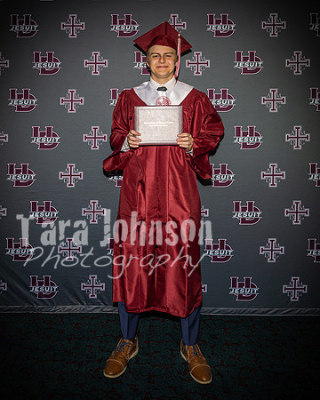 2023 UDJ Graduation - U of D Backdrop - TJP (140 of 331)