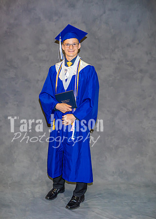 2023 LHS Graduation - Studio - TJP (425 of 528)