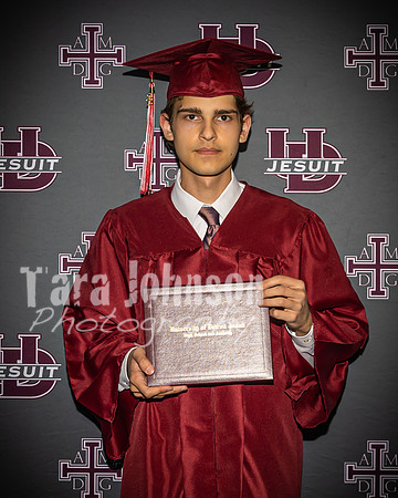 2023 UDJ Graduation - U of D Backdrop - TJP (127 of 331)