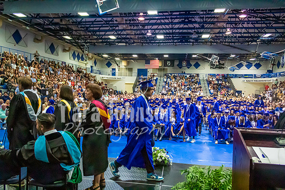 2023 LHS Grad - Principal (facing audience) - TJP (507 of 797)