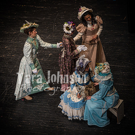 2023 LHS Theatre - Dolly - Saturday (Catwalks) Act 1 - TJP (33 of 382)