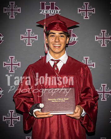 2023 UDJ Graduation - U of D Backdrop - TJP (183 of 331)