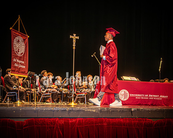2023 UDJ Graduation - Celebration (Banner & Cross) - TJP (120 of 184)