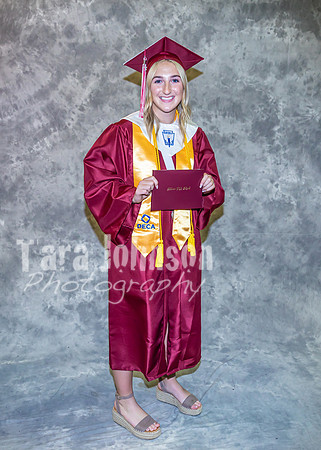 2023 MHS Graduation - Studio - TJP (75 of 570)