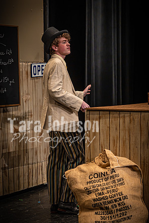 2023 LHS Theatre - Dolly - R1 - Act 1 - TJP (114 of 507)