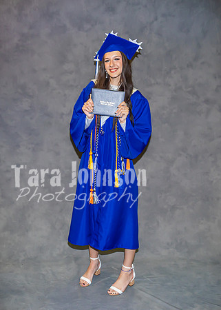 2023 LHS Graduation - Studio - TJP (341 of 528)