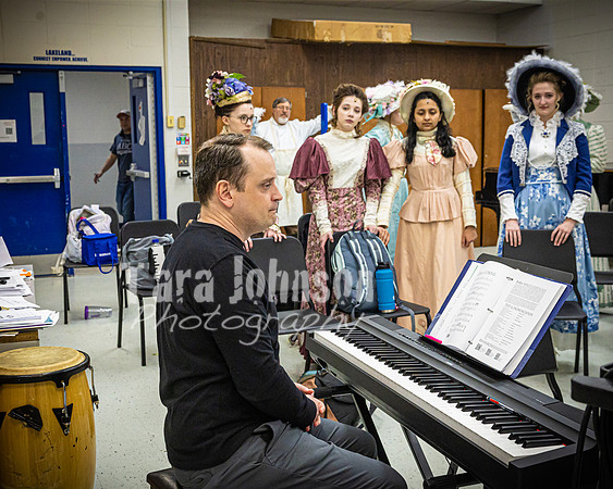 2023 LHS Theatre - Dolly - Backstage - TJP (18 of 21)