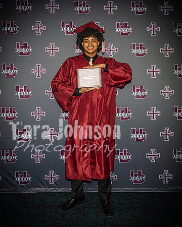 2023 UDJ Graduation - U of D Backdrop - TJP (170 of 331)
