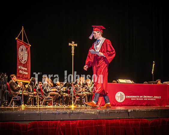 2023 UDJ Graduation - Celebration (Banner & Cross) - TJP (25 of 184)