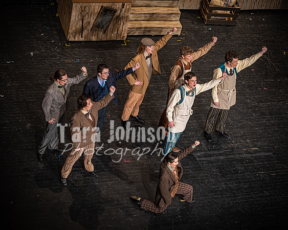2023 LHS Theatre - Dolly - Saturday (Catwalks) Act 1 - TJP (85 of 382)