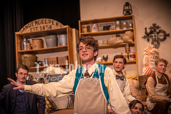 23 LHS Theatre - Dolly - R3, Act 1 - TJP (150 of 601)
