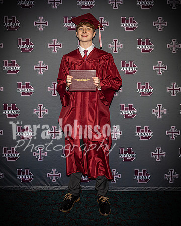 2023 UDJ Graduation - U of D Backdrop - TJP (104 of 331)