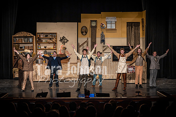 23 LHS Theatre - Dolly - School Show - TJP (67 of 389)