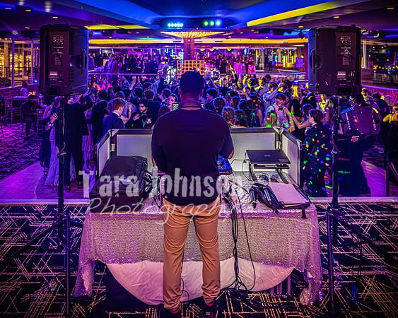 2023 UDJ Prom - The Dance - TJP (118 of 167)