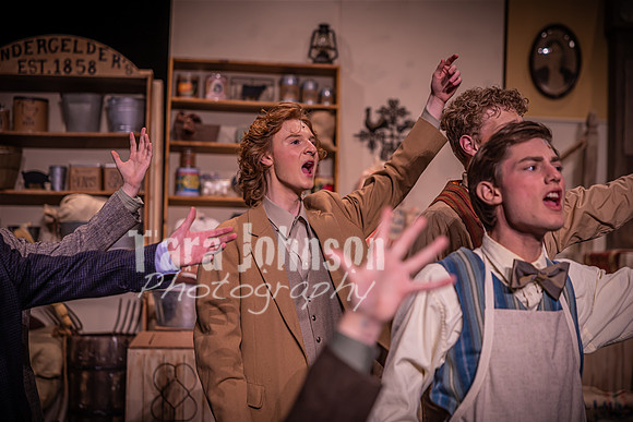 23 LHS Theatre - Dolly - R3, Act 1 - TJP (158 of 601)