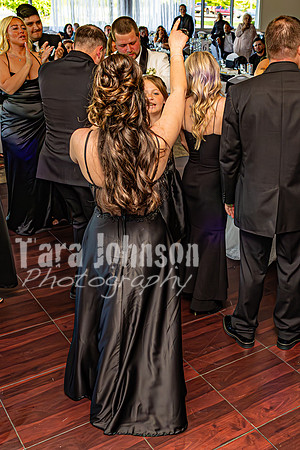 J. & D. Klann - Dances - Bridal Party - TJP (11 of 18)
