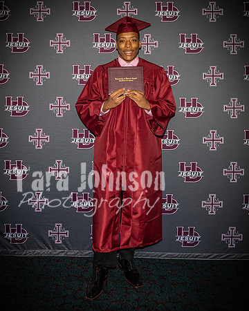 2023 UDJ Graduation - U of D Backdrop - TJP (144 of 331)