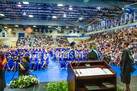 2023 LHS Grad - Principal (facing audience) - TJP (457 of 797)