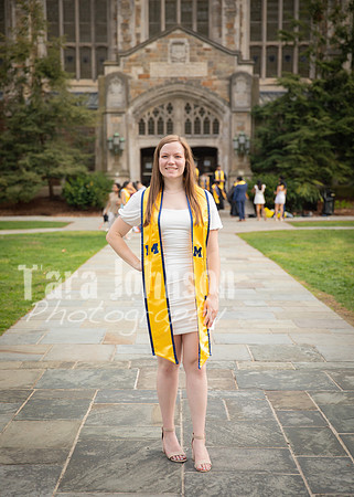 24 U of M Grad Photos - Audrey-147
