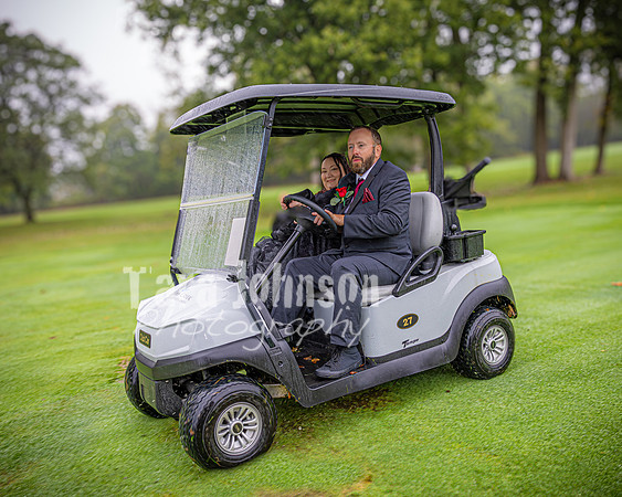Eric & Elyse - Bride & Groom on Course - TJP (15 of 31)