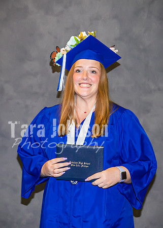 2023 LHS Graduation - Studio - TJP (400 of 528)