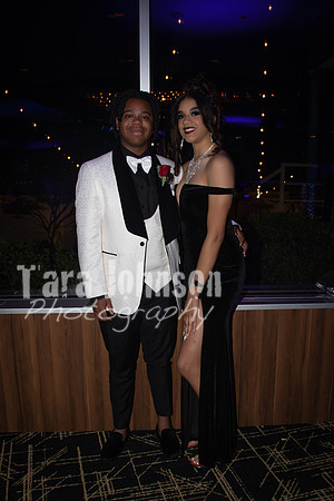 23 U of D - Prom (218 of 259)