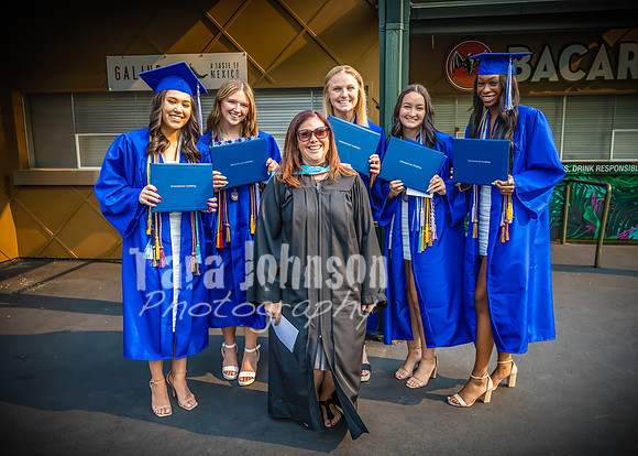 2023 IA Grad  - Family Celebration - DH (3 of 66)