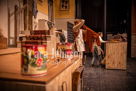 23 LHS Theatre - Dolly - R3, Act 1 - TJP (221 of 601)