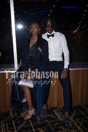 23 U of D - Prom (216 of 259)