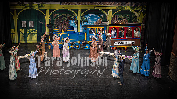 2023 LHS Theatre - Dolly - Saturday (Catwalks) Act 1 - TJP (149 of 382)