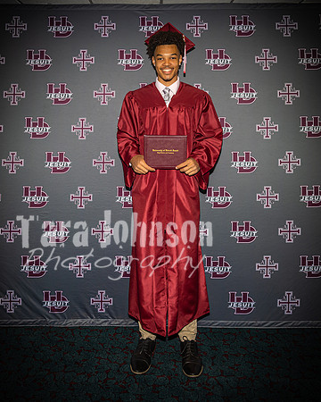 2023 UDJ Graduation - U of D Backdrop - TJP (162 of 331)