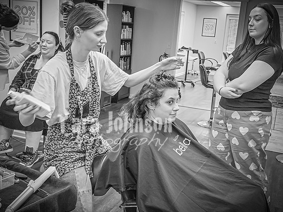 Eric & Elyse - Wedding Prep - BW (submitted) (5 of 17)