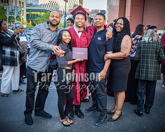 2023 UDJ Graduation - Family & Fun - TJP (31 of 131)