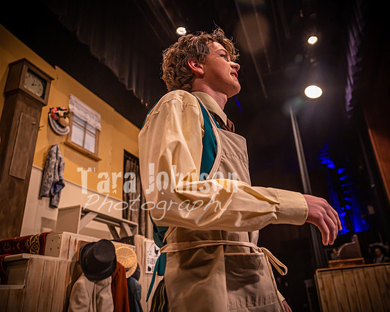 23 LHS Theatre - Dolly - R3, Act 1 - TJP (143 of 601)
