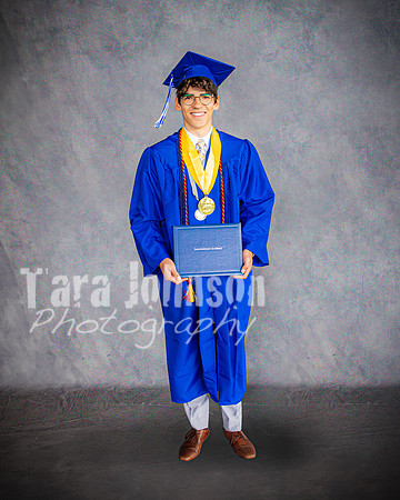 2025 IA Graduation - Gray Backdrop - TJP (10 of 359)