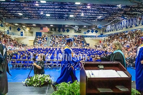 2023 LHS Grad - Principal (facing audience) - TJP (8 of 797)