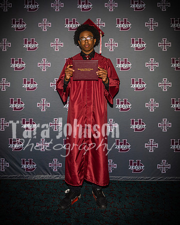 2023 UDJ Graduation - U of D Backdrop - TJP (198 of 331)