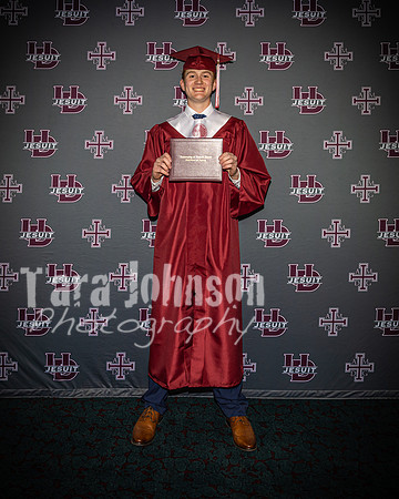 2023 UDJ Graduation - U of D Backdrop - TJP (190 of 331)