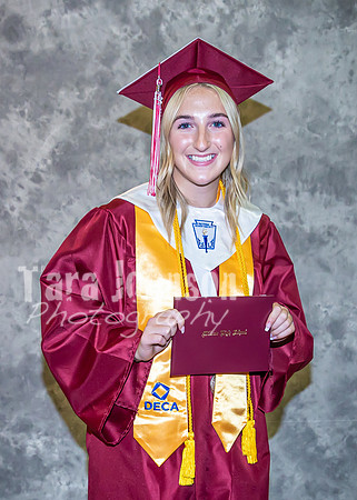 2023 MHS Graduation - Studio - TJP (76 of 570)