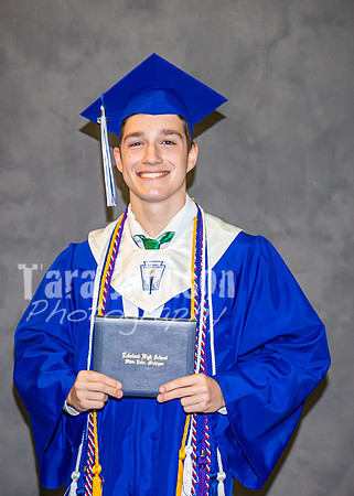 2023 LHS Graduation - Studio - TJP (338 of 528)